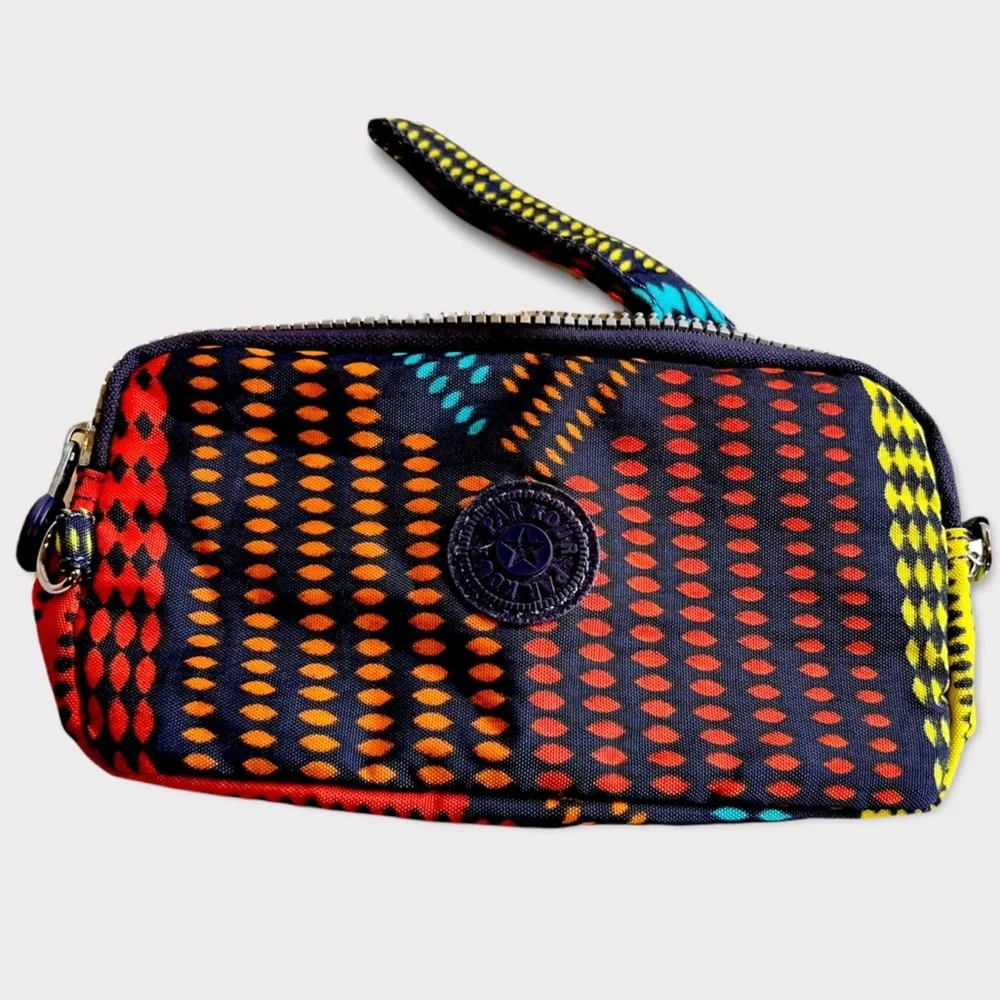 Par Kour Nylon Multicolor Geometric Print Clutch/Wristlet Wallet